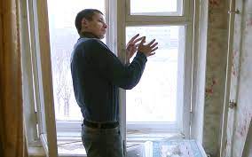 Repair or Replace? How To Fix a Broken Window Glass