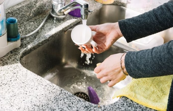 Drain Cleaning Options for Grease in the Kitchen Sink