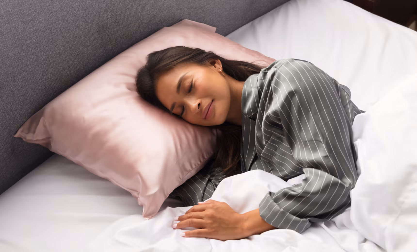 Silk Pillowcase: The Ultimate Secret to Better Skin, Hair, and Sleep Quality